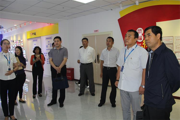 构建协调劳动关系，，，，共享企业文化建设