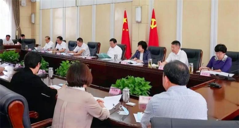 bti体育信息曹玉学董事长加入辽阳市民营企业家座谈会